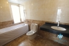 Brand new 3 bedrooms apartment for rent in Xuan Dieu street, Tay Ho, Hanoi
